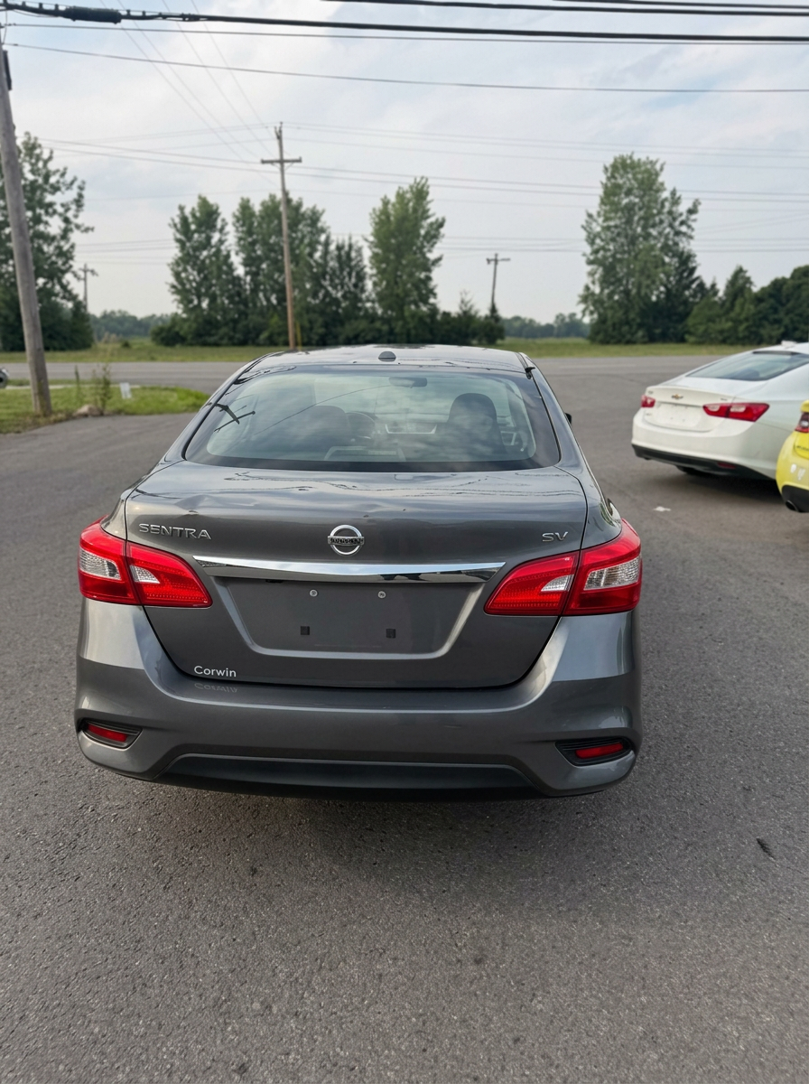 2016 Nissan Sentra thumbnail 5