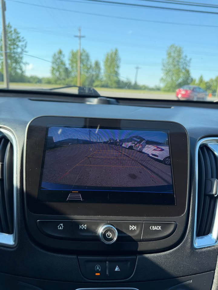 2020 Chevrolet Malibu thumbnail 10