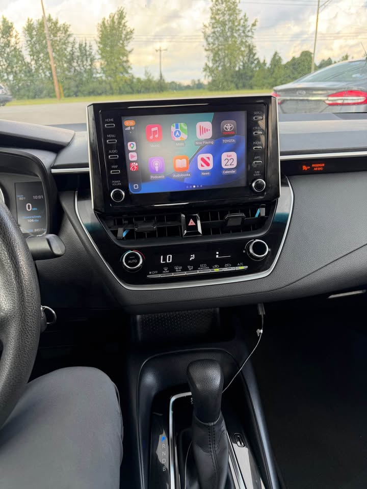 2020 Toyota Corolla thumbnail 5