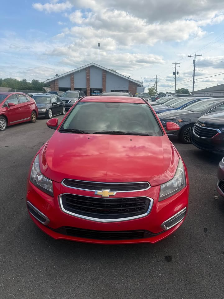 2016 Chevrolet Cruze Limited thumbnail 4
