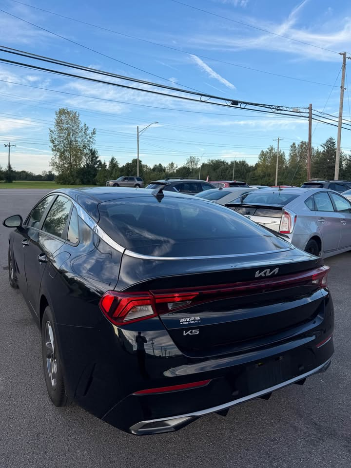 2023 Kia K5 thumbnail 4