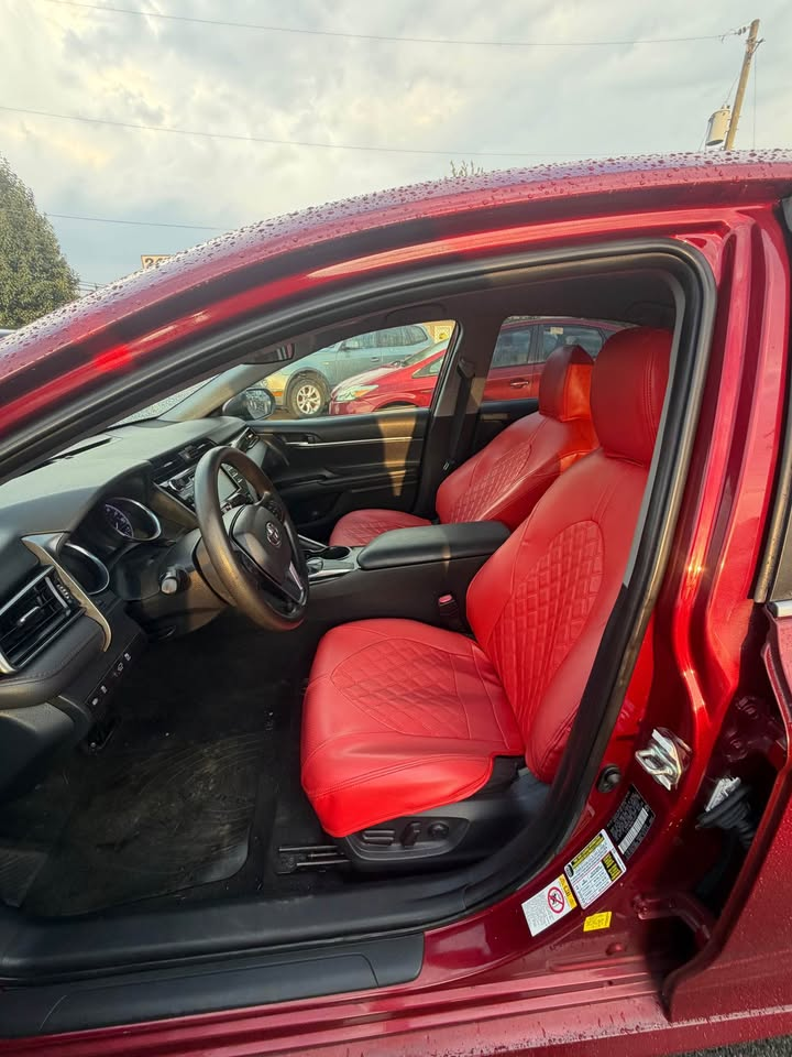 2019 Toyota Camry thumbnail 5