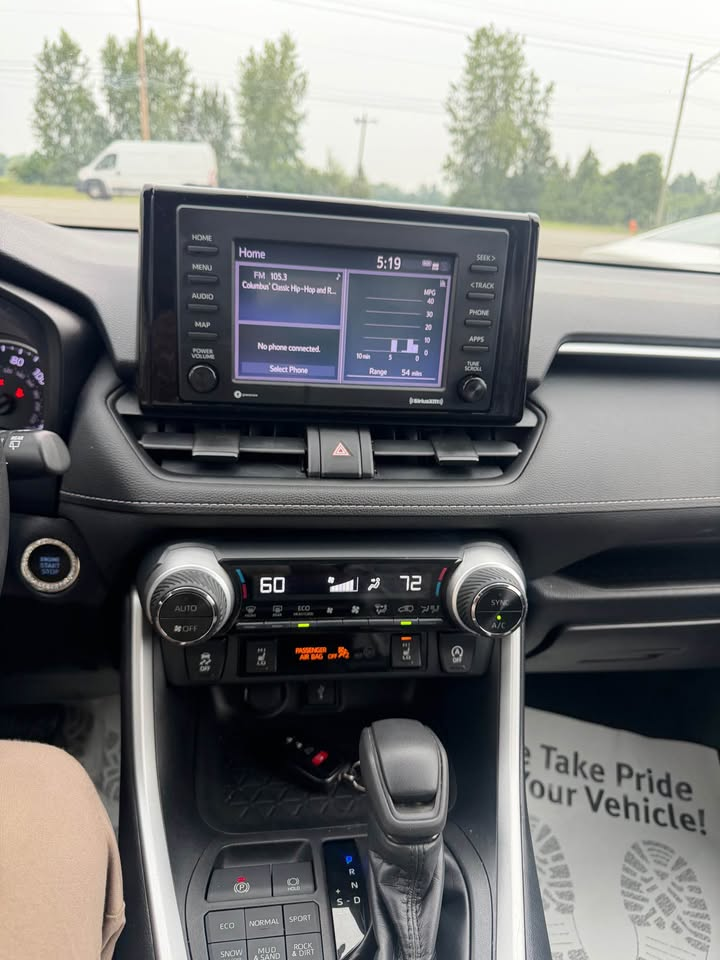 2020 Toyota RAV4 thumbnail 6